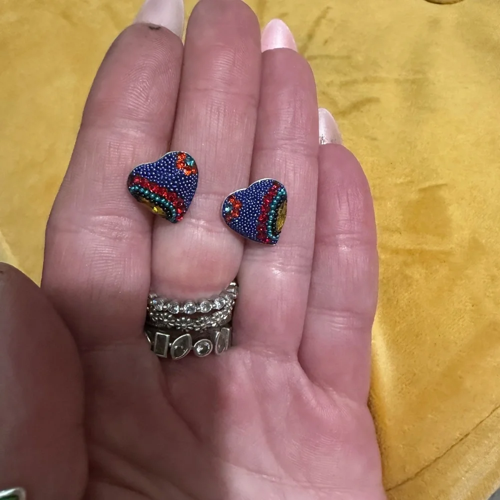 Beautiful UNIQUE sterling silver earrings with stone. Artisan made